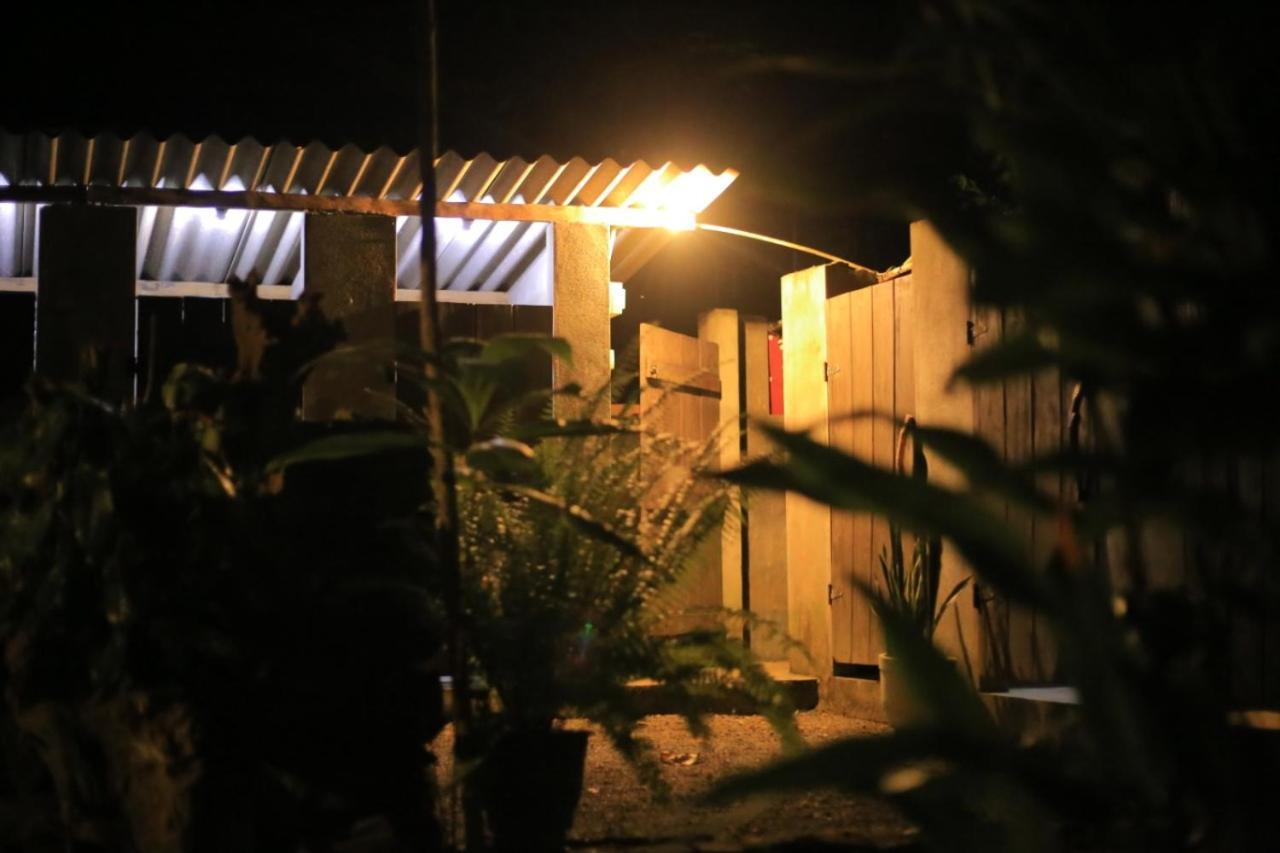 Hostel Hidden Well Hiriketiya Dickwella Zewnętrze zdjęcie